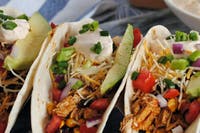 https://www.hiddenvalley.com/wp-content/uploads/2021/04/pulled-chicken-ranch-tacos-RDP.jpg?width=200&quality=75